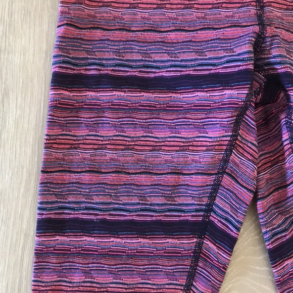 Lululemon leggings - Picture 5 of 5